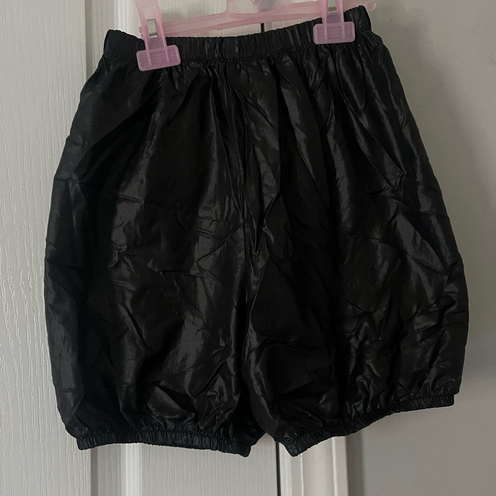 Body Wrappers Kids Warm up Shorts 8-10 Ballet Dance